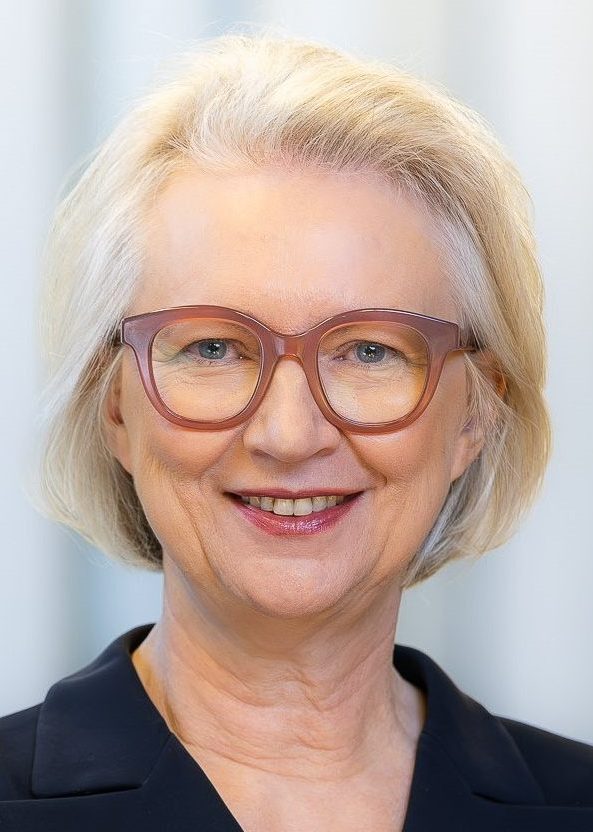 Prof. Dr. Monika Schnitzer